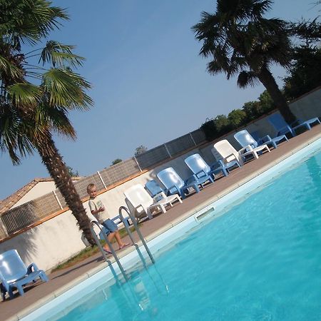 Hotel Le Clos Fleuri Médis Exteriér fotografie
